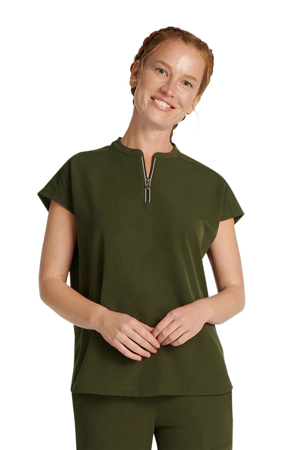 Healing Hands Women's Sandy Top & Naya Jogger Pant – Stylish Medical Scrub Set for Nurses & Healthcare Workers