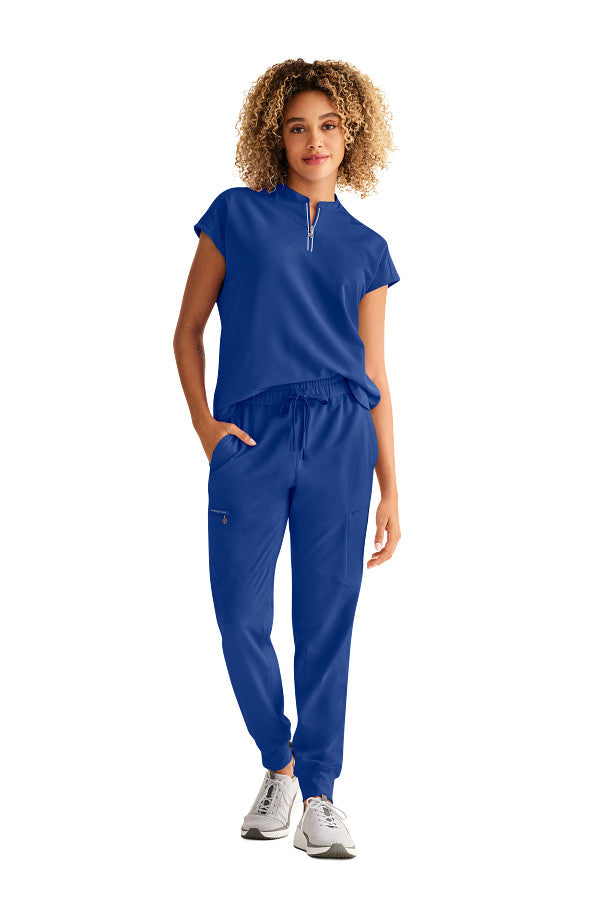 Healing Hands Women's Sandy Top & Naya Jogger Pant – Stylish Medical Scrub Set for Nurses & Healthcare Workers