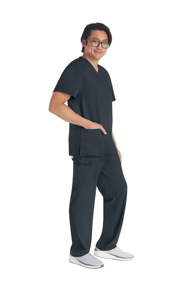 Men’s Dickies DK645 & DK015 scrub set with V-neck top and cargo pants for medical professionals