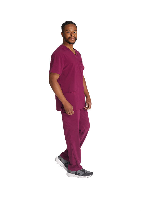Men’s Dickies DK645 & DK015 scrub set with V-neck top and cargo pants for medical professionals